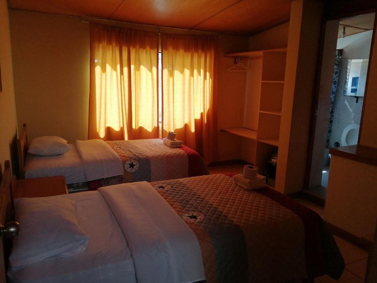 Hostal Dulzura Caraz ภายนอก รูปภาพ