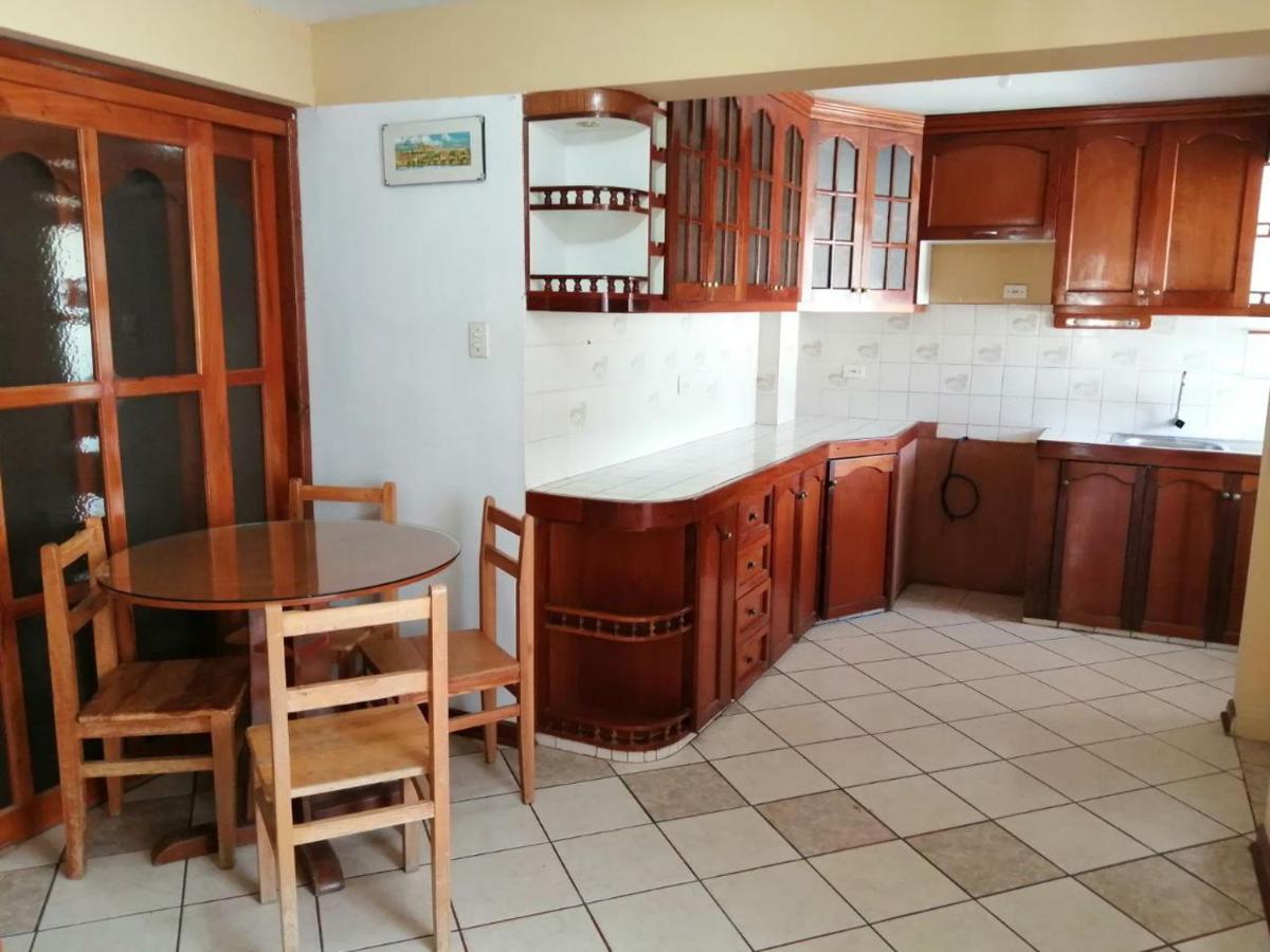 Hostal Dulzura Caraz ภายนอก รูปภาพ
