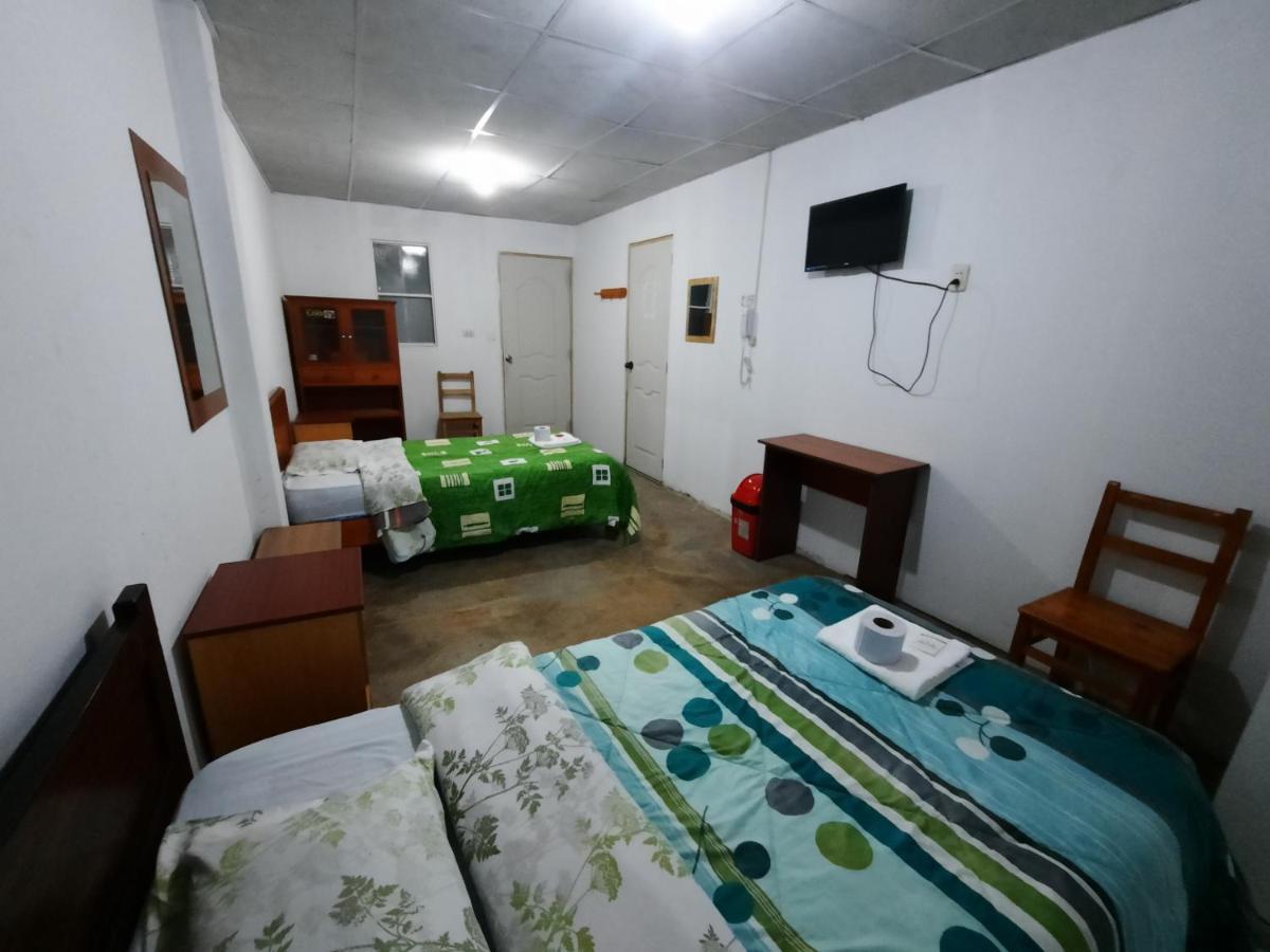 Hostal Dulzura Caraz ภายนอก รูปภาพ