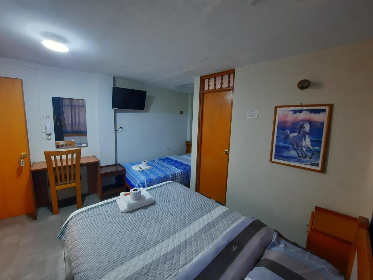 Hostal Dulzura Caraz ภายนอก รูปภาพ